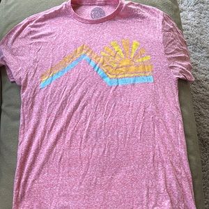 Mens medium C&C California t shirt
